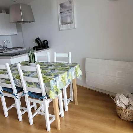 Cosy Face Avec Balcon Et Parking Prive - Fr-1-672-13 Apartment *